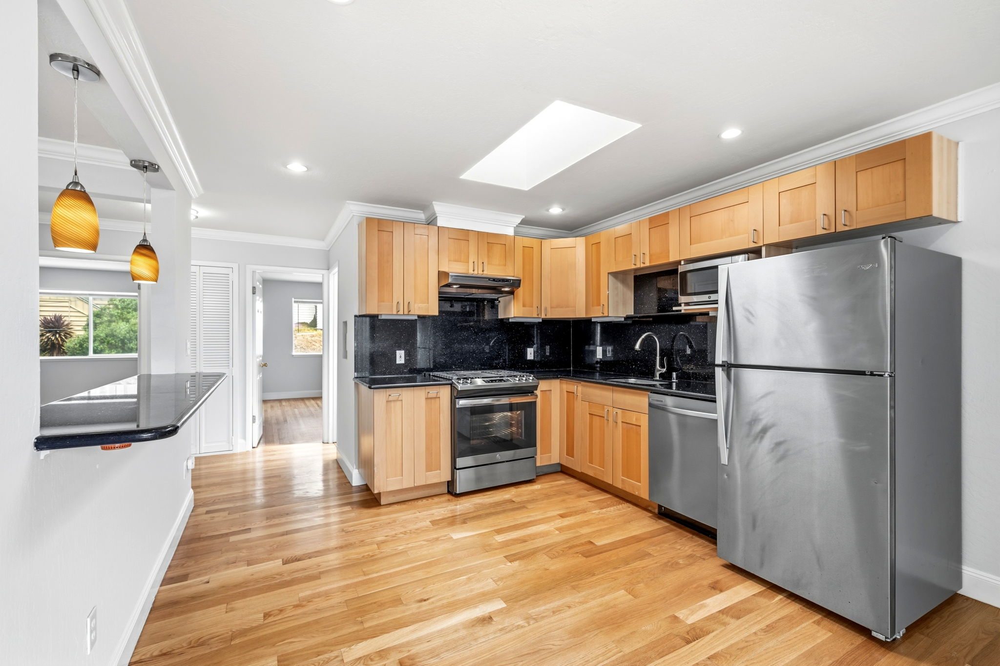 San Francisco House: 407 Joost Avenue