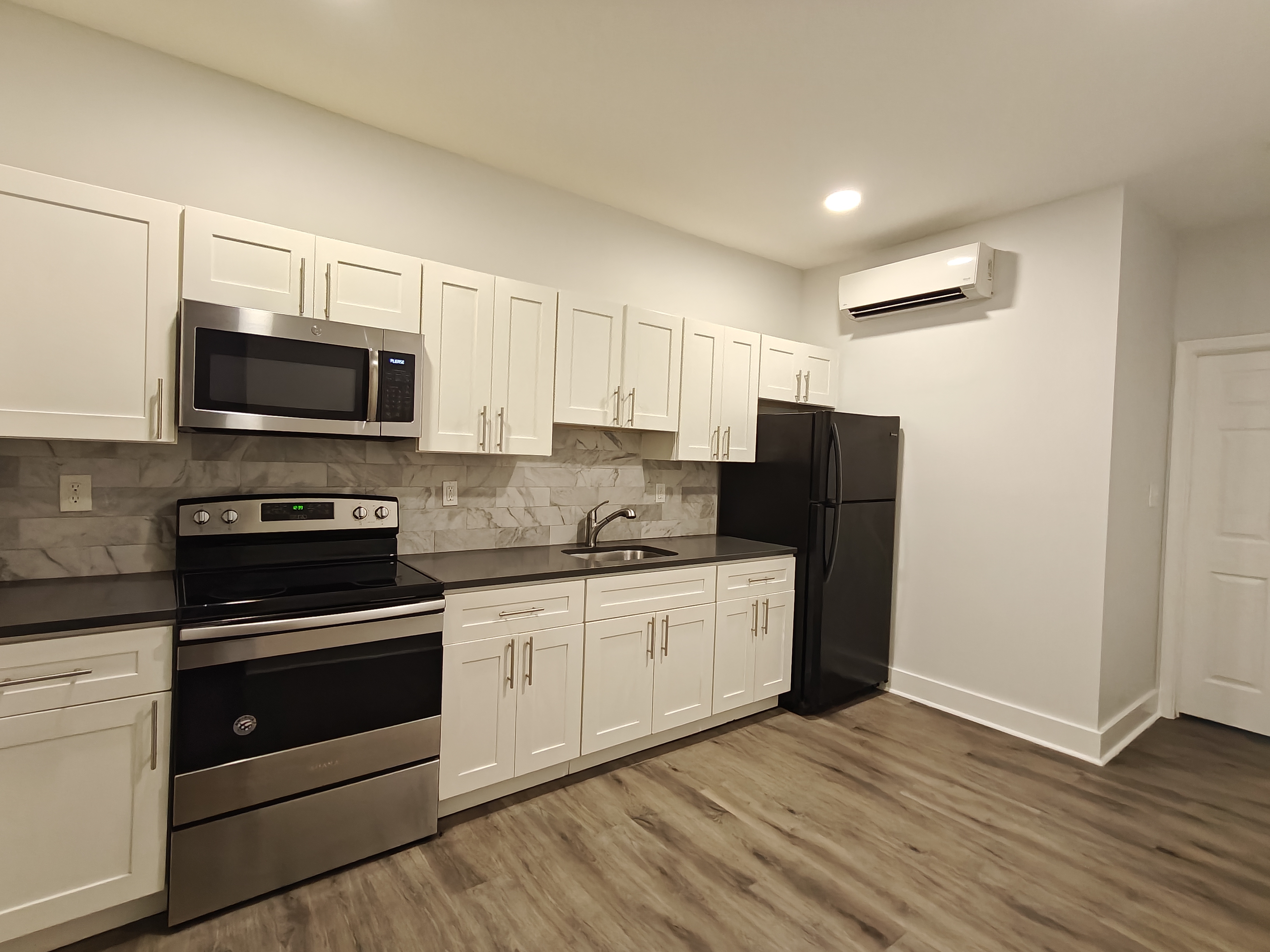 Philadelphia Townhome: 3019 N Bambery