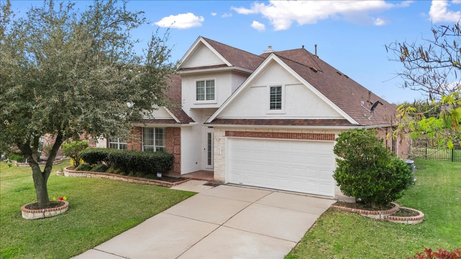 Pfulgerville House: 19536 Vilamoura St