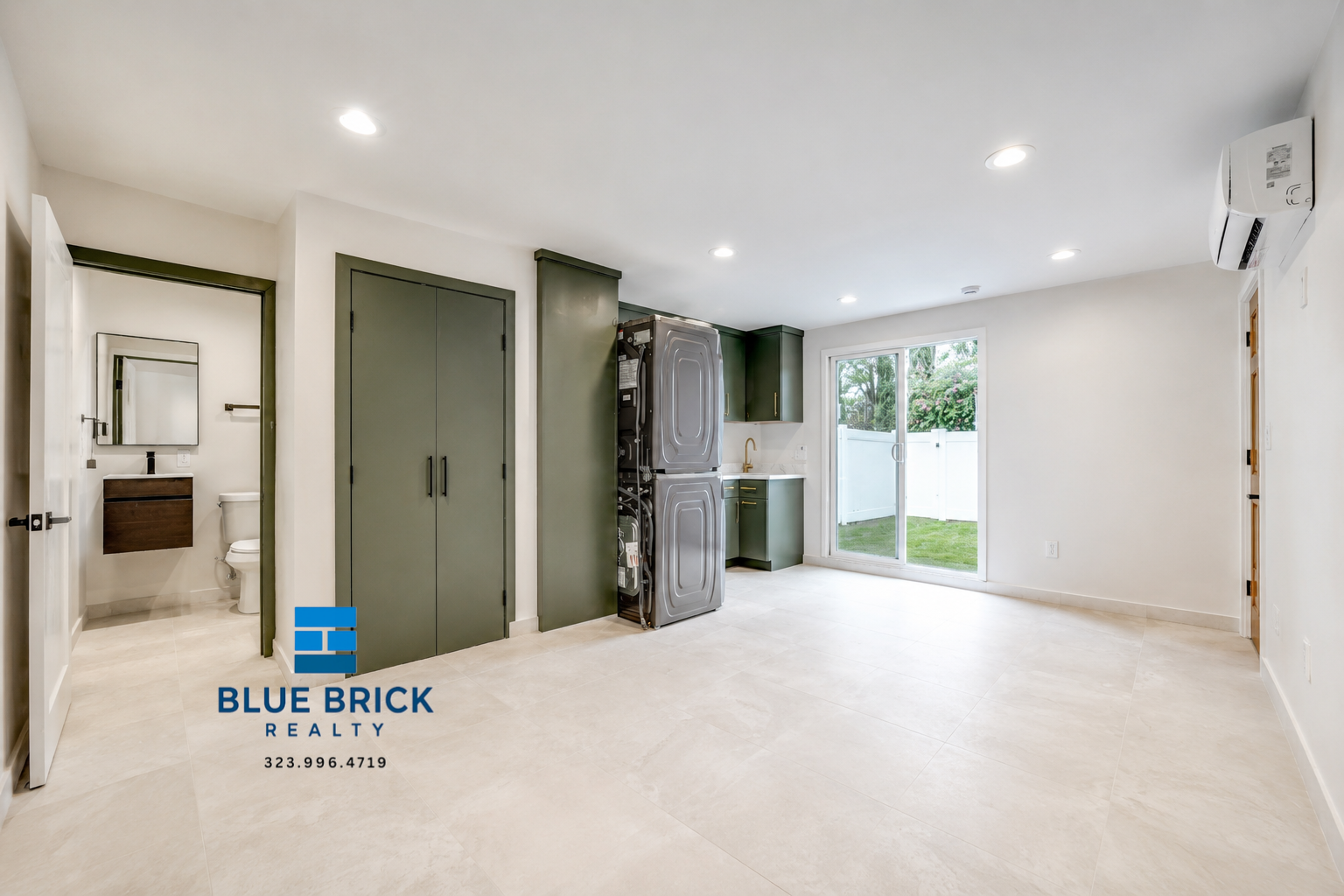 North Hollywood Condo: 5622 Radford Ave
