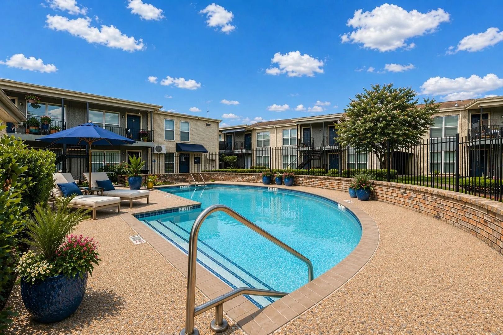 Houston Condo: 1325 Cedar Post Ln