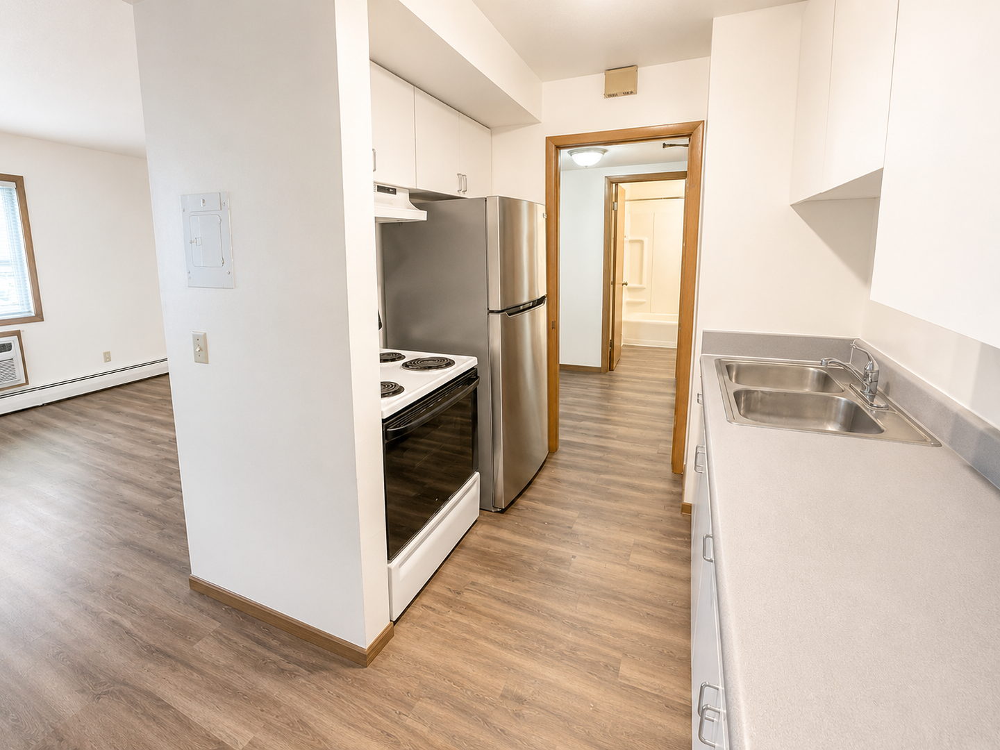 Madison Apartment: 1001 GILBERT Rd