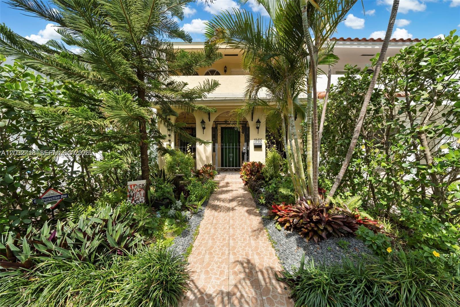 North Miami Condo: 1965 Sans Souci Blvd # 0, North Miami FL 33181