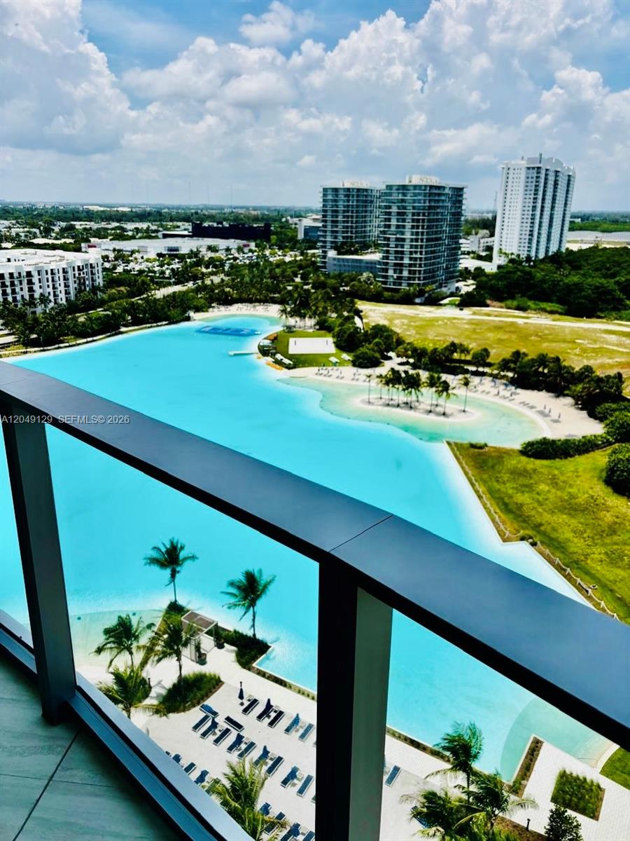Miami Condo: 2411 Laguna Circle North # 1411, Miami FL 33181