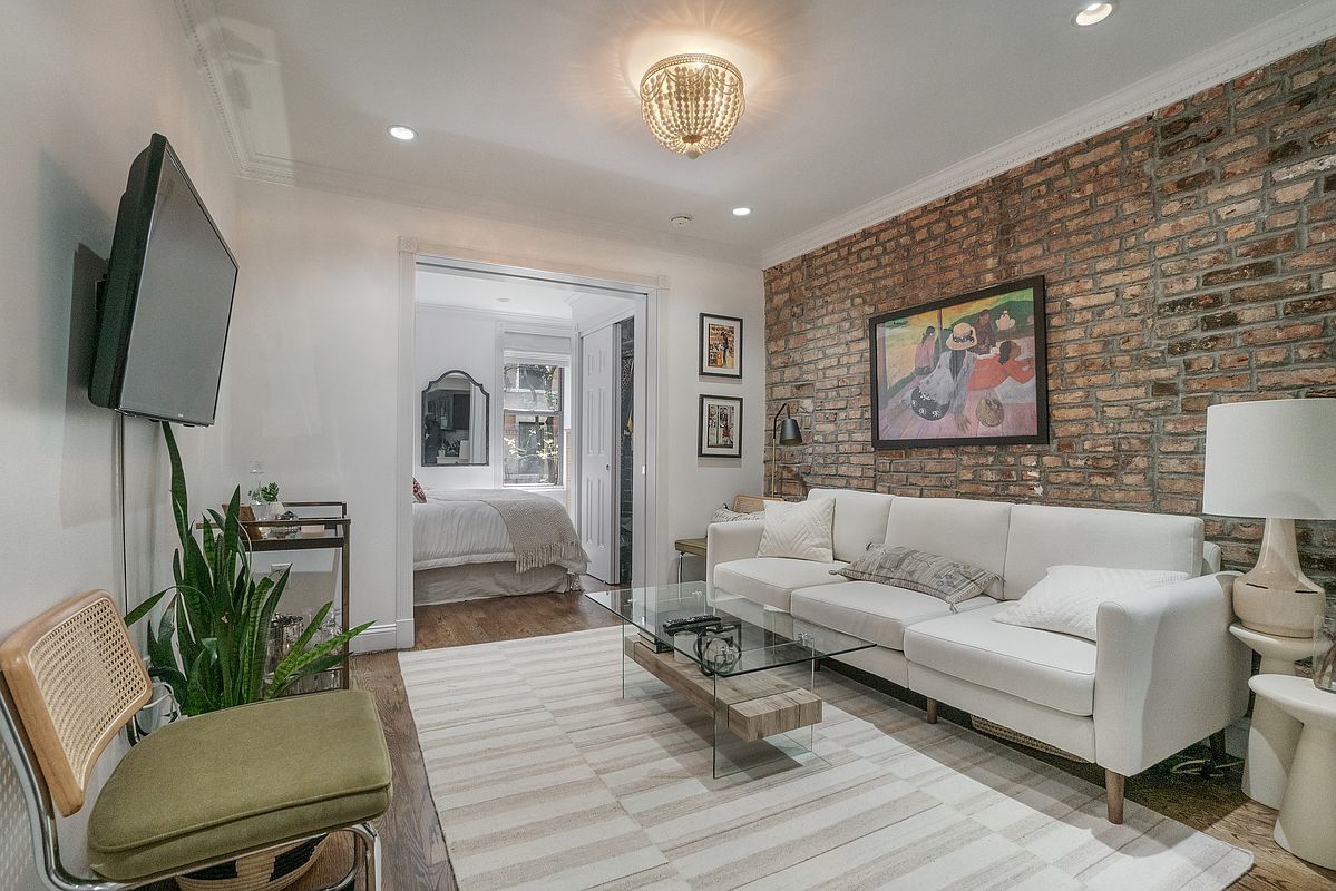 New York Condo: 307 Mott street