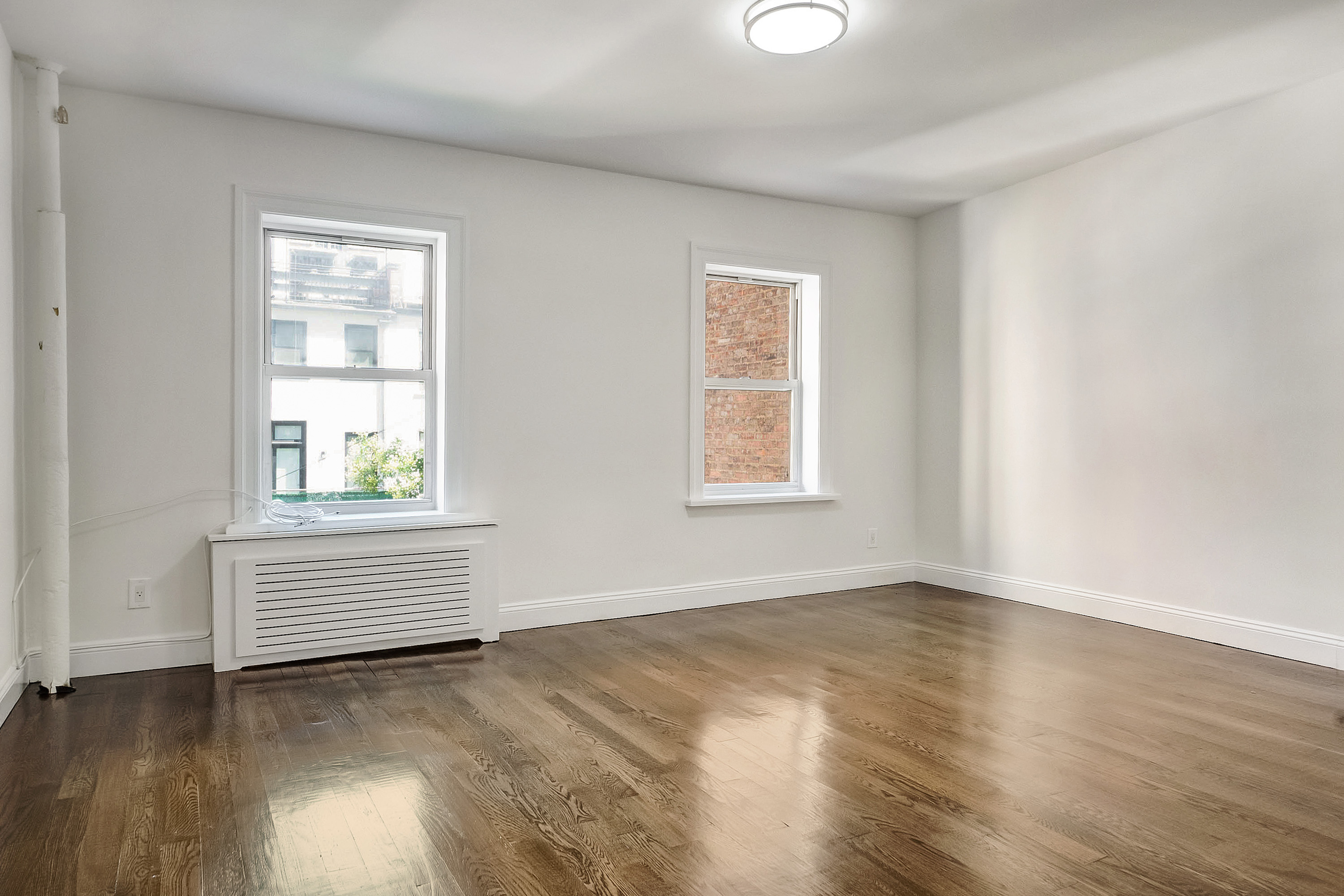 New York Condo: 39 East 65th street
