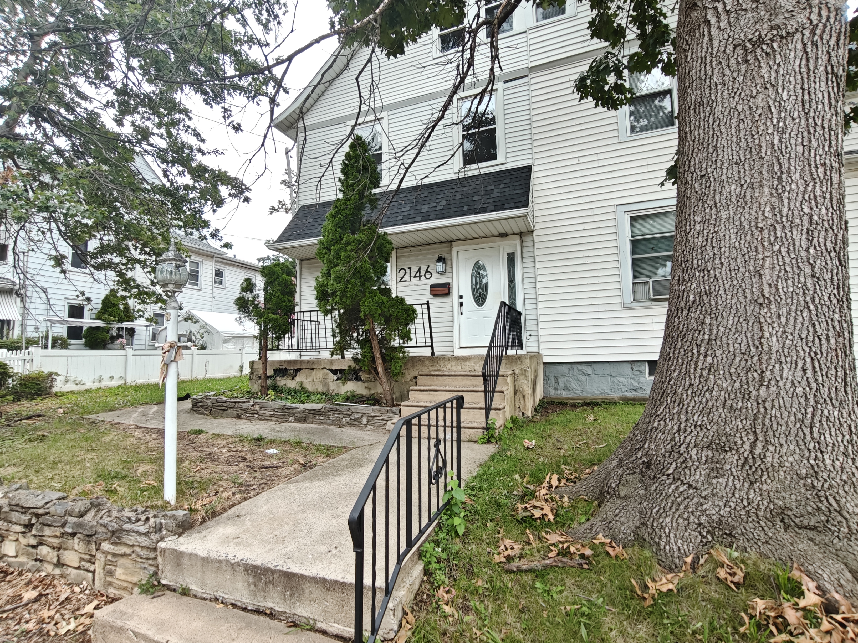 Pennsauken Townhome: 2146 44th St