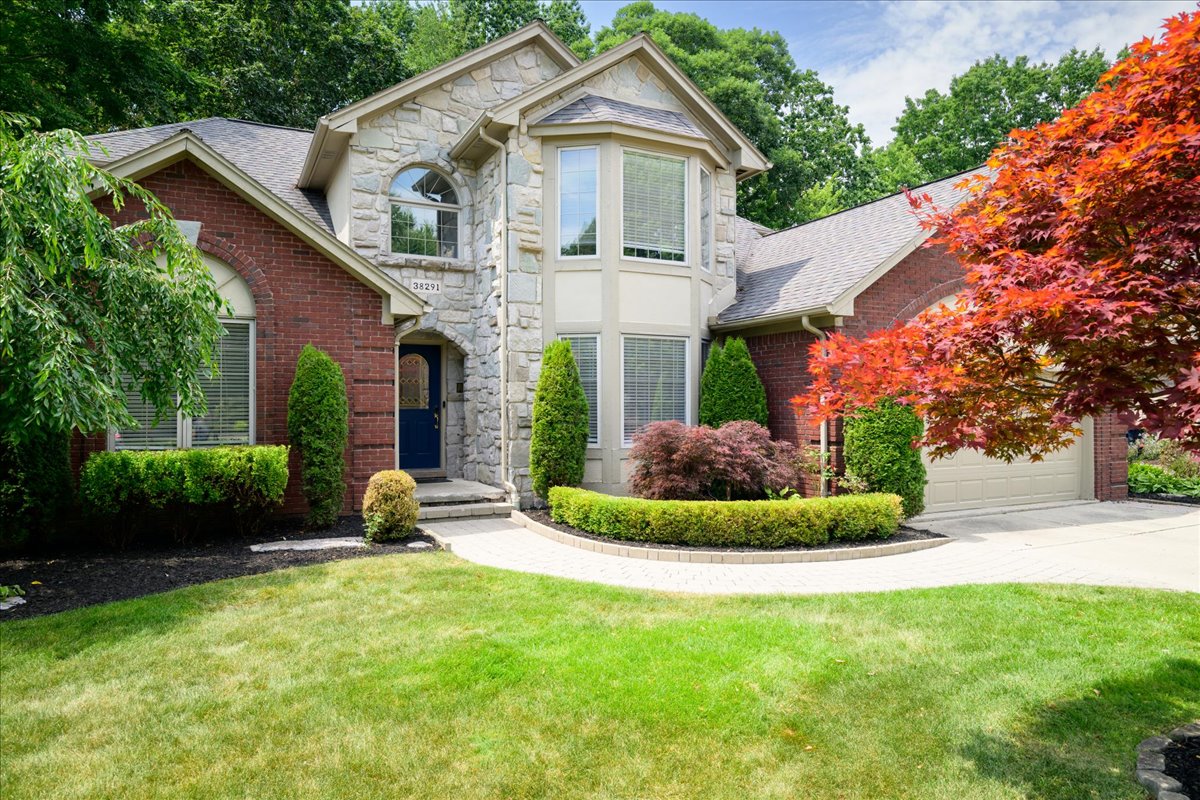 Sterling Heights House: 38291 River Park Drive