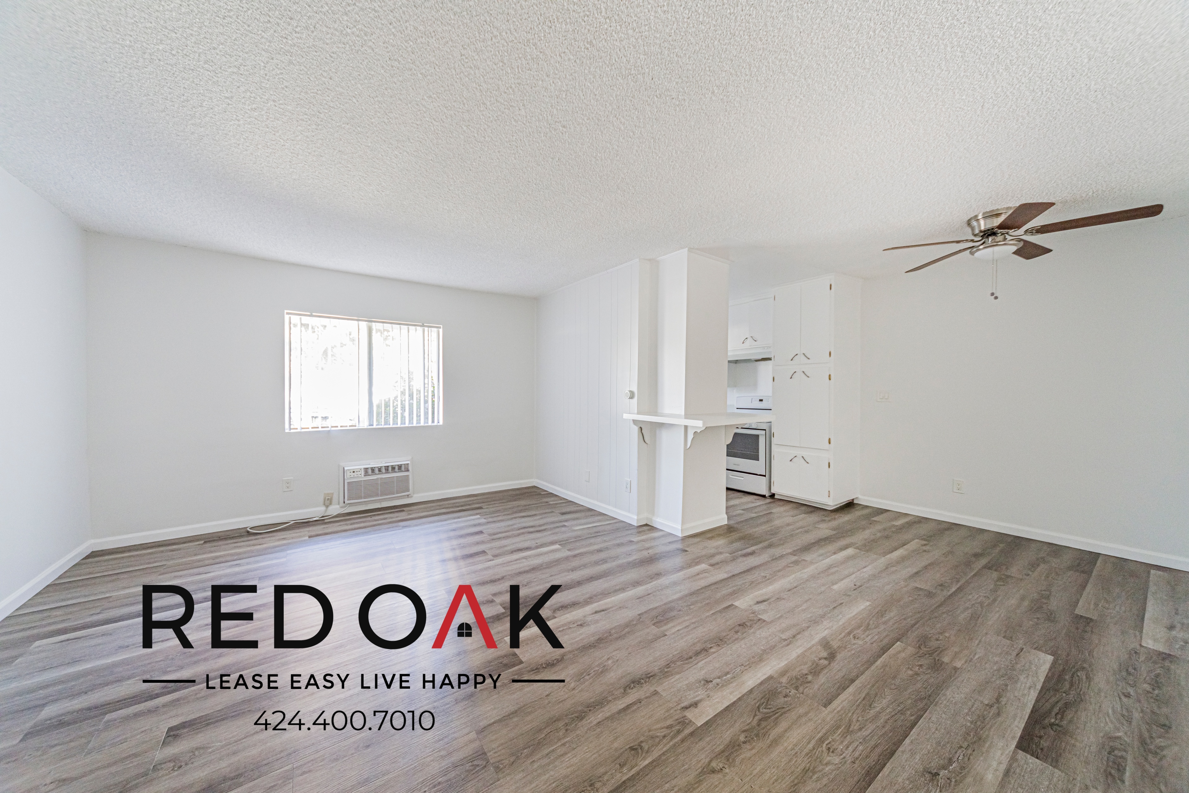 Reseda Condo: 7502 Canby Ave