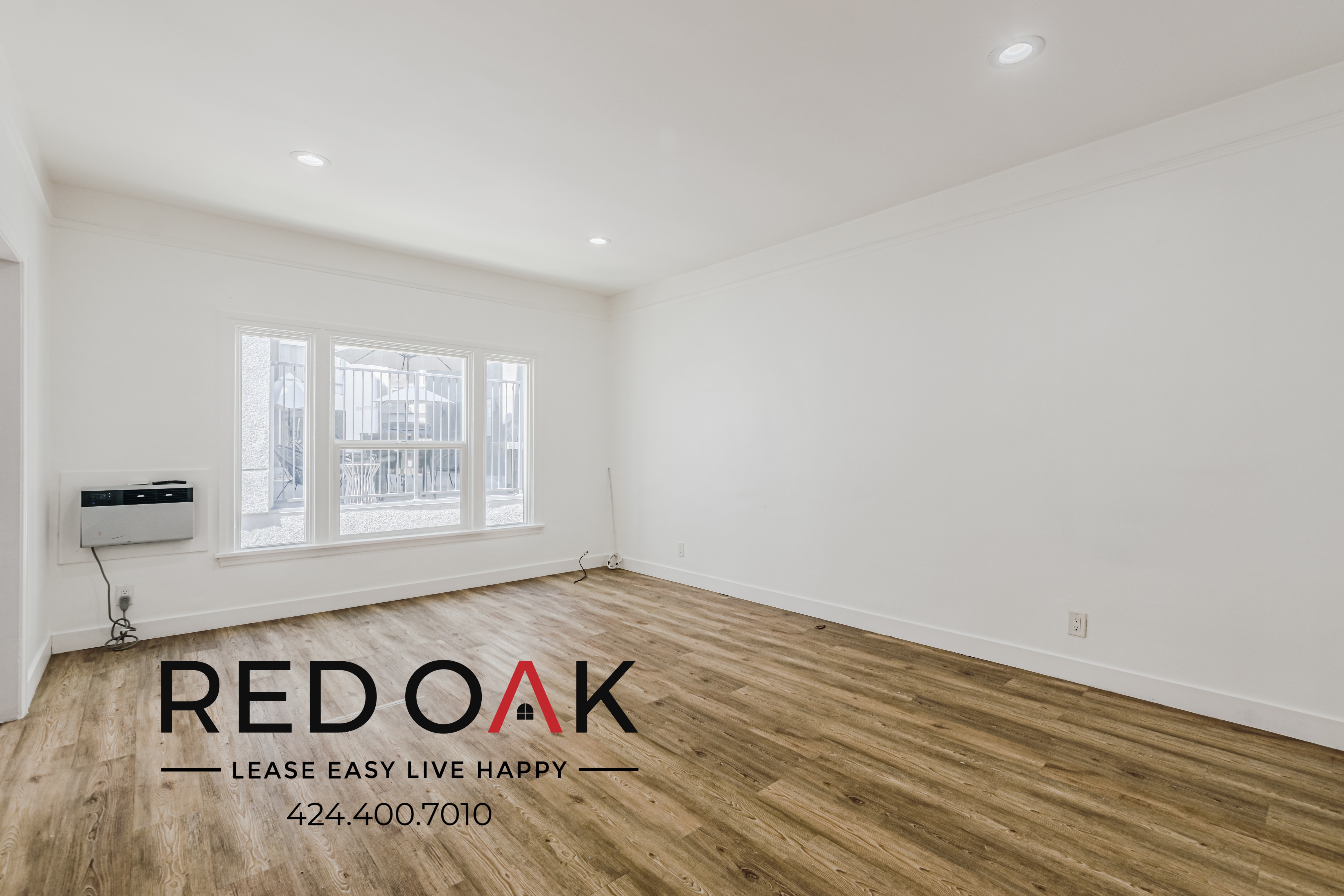 Los Angeles Condo: 1818 Whitley Ave.