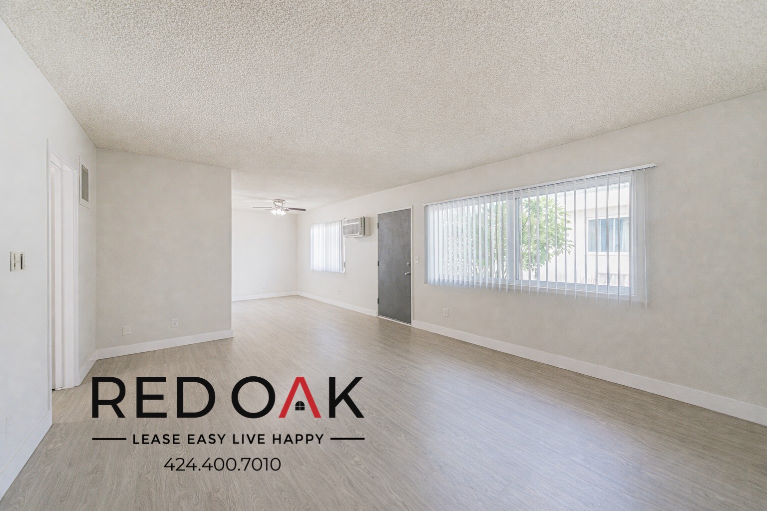 Granada Hills Condo: 17087 Chatsworth St