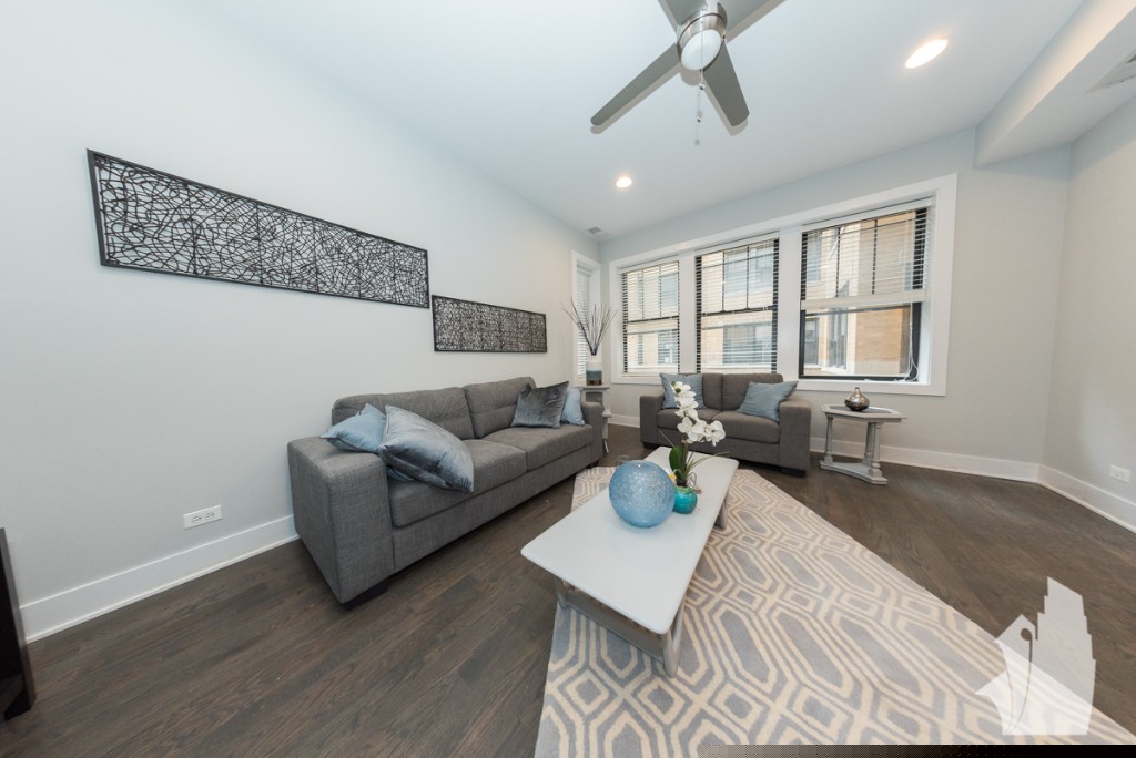 Chicago Condo: 2618 North Rockwell