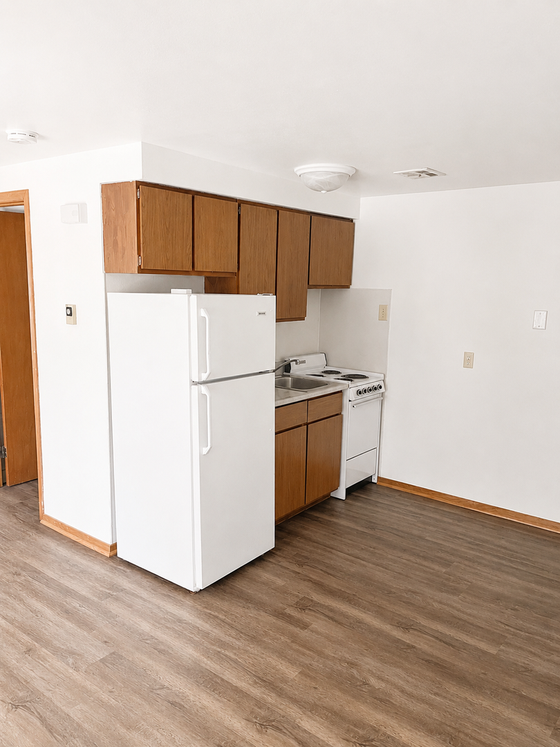 Madison Apartment: 3802 Lien Rd