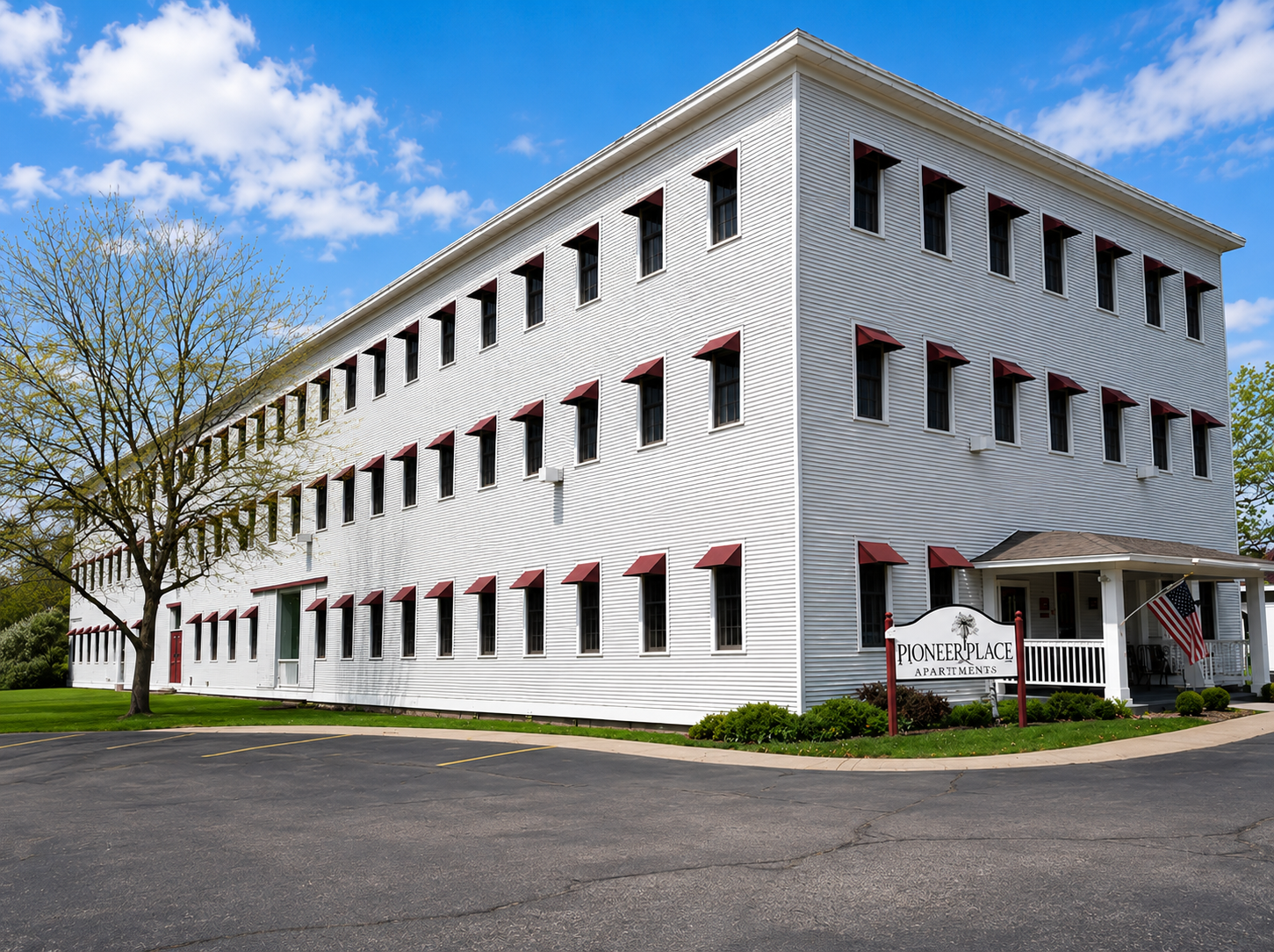 Stevens Point Condo: 1020 1st St