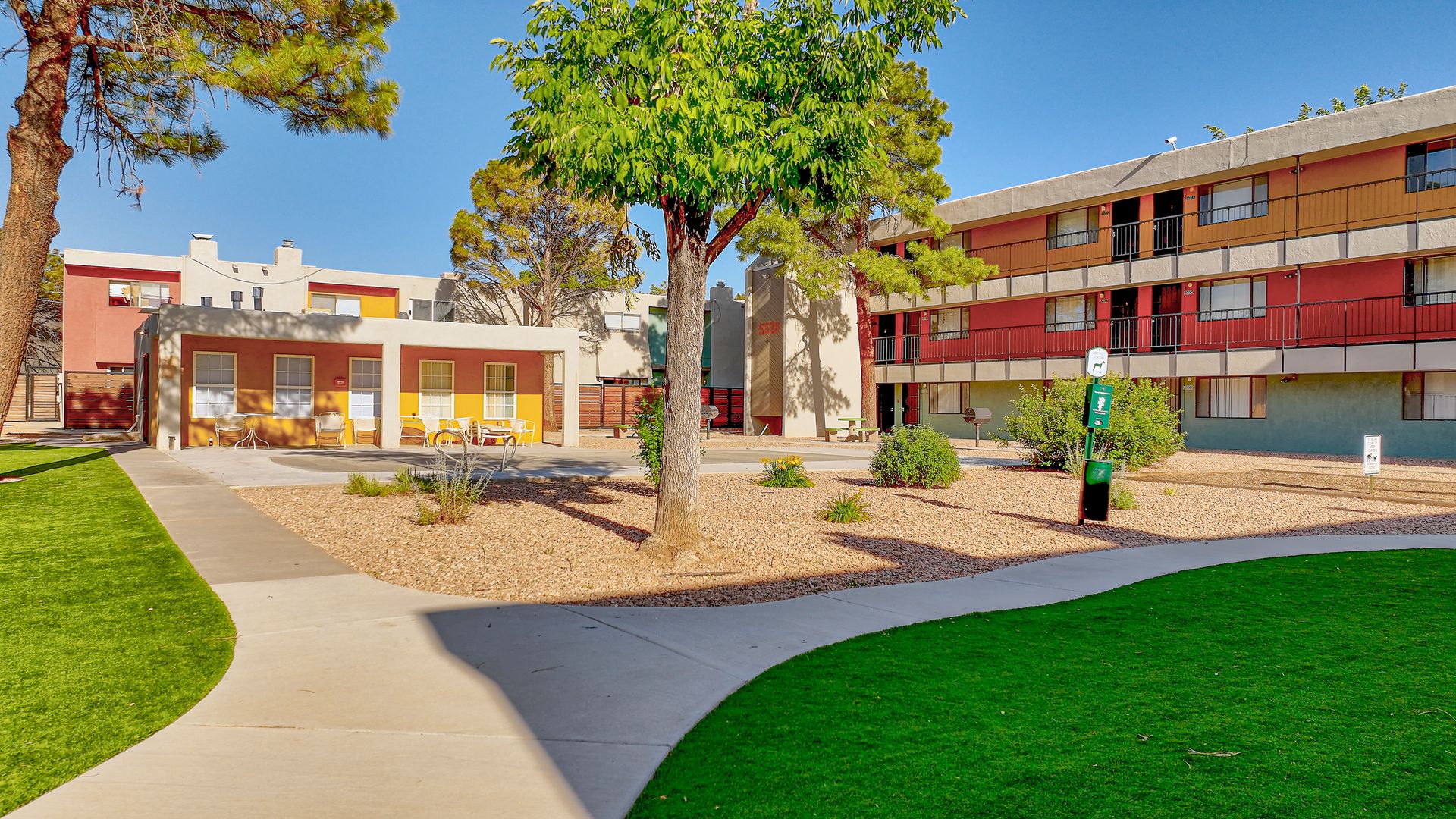 Albuquerque Apartment: 5500 Eastern Ave SE