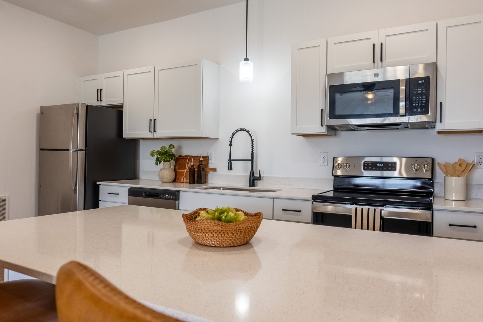 Wright City Apartment: 100 Parkview Dr