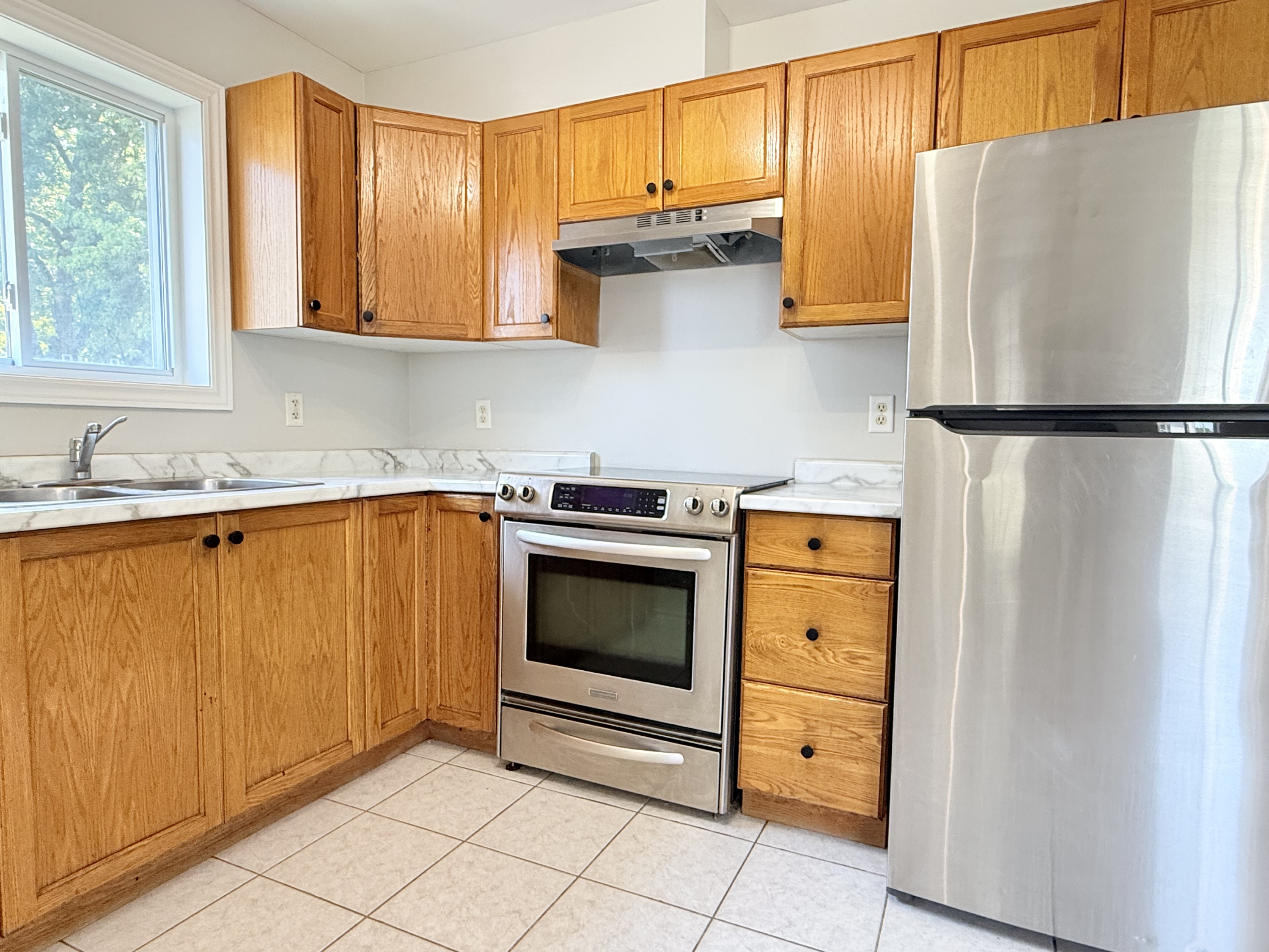 Windsor Condo: 2397 Pillette Rd