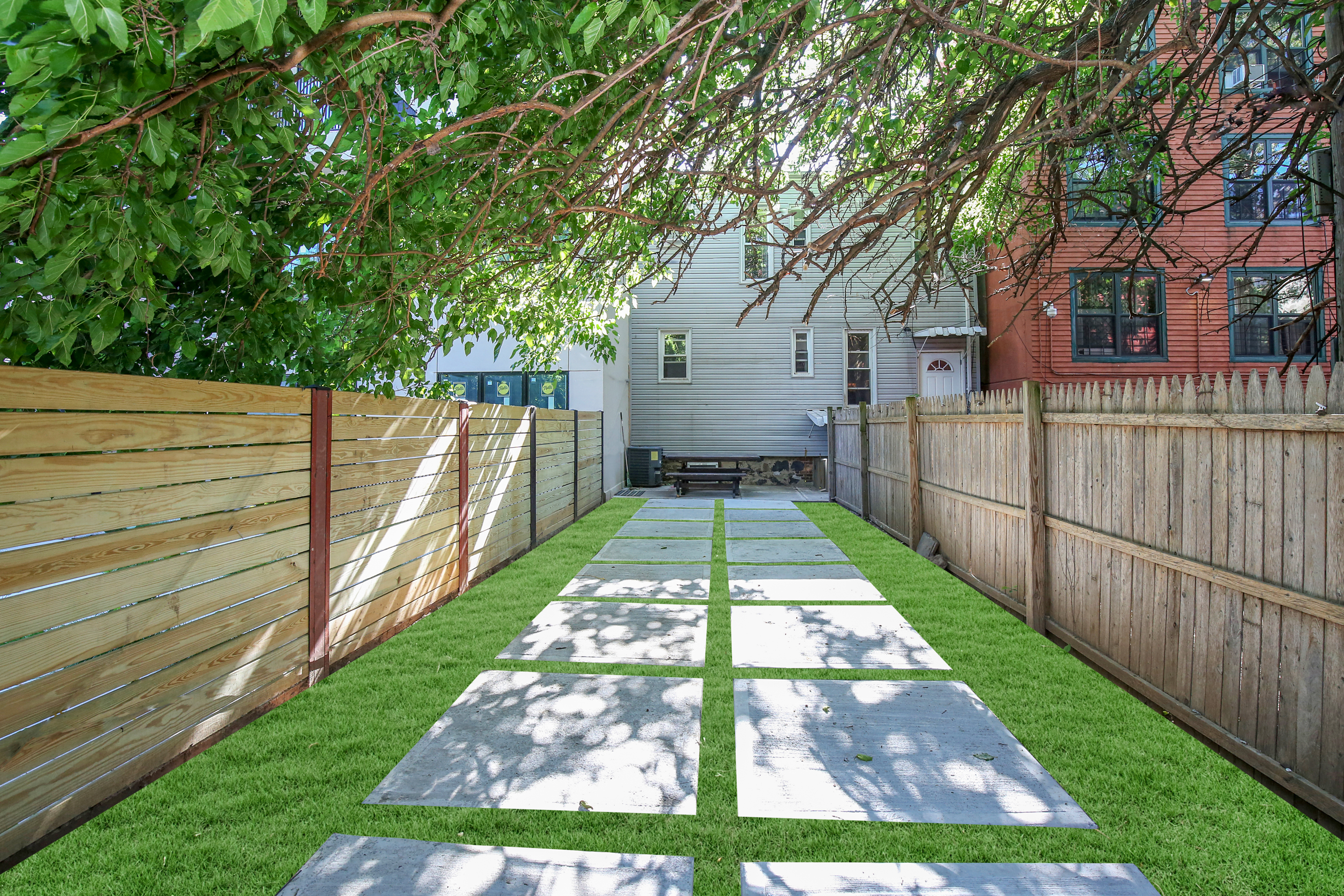 brooklyn Condo: 221 howard ave