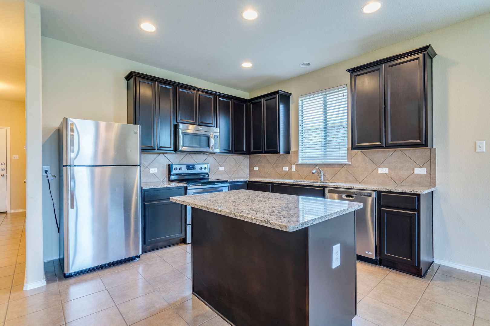 Leander House: 141 Marcheeta Way