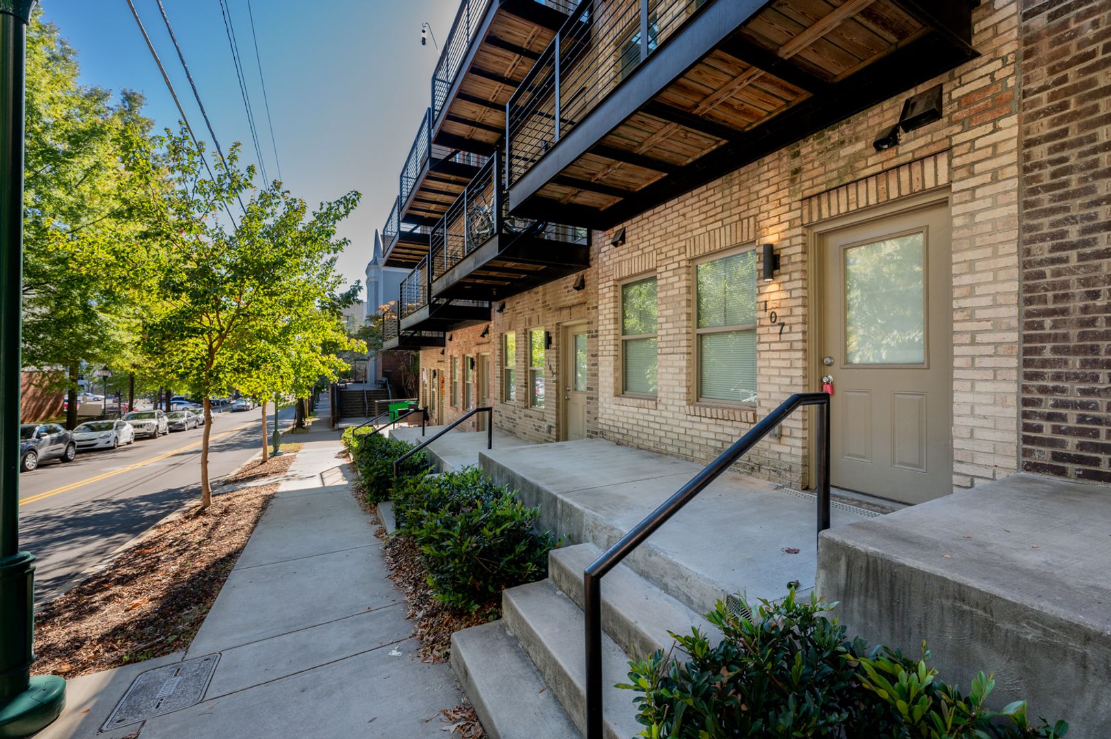 Chattanooga Condo: 811 Douglas St