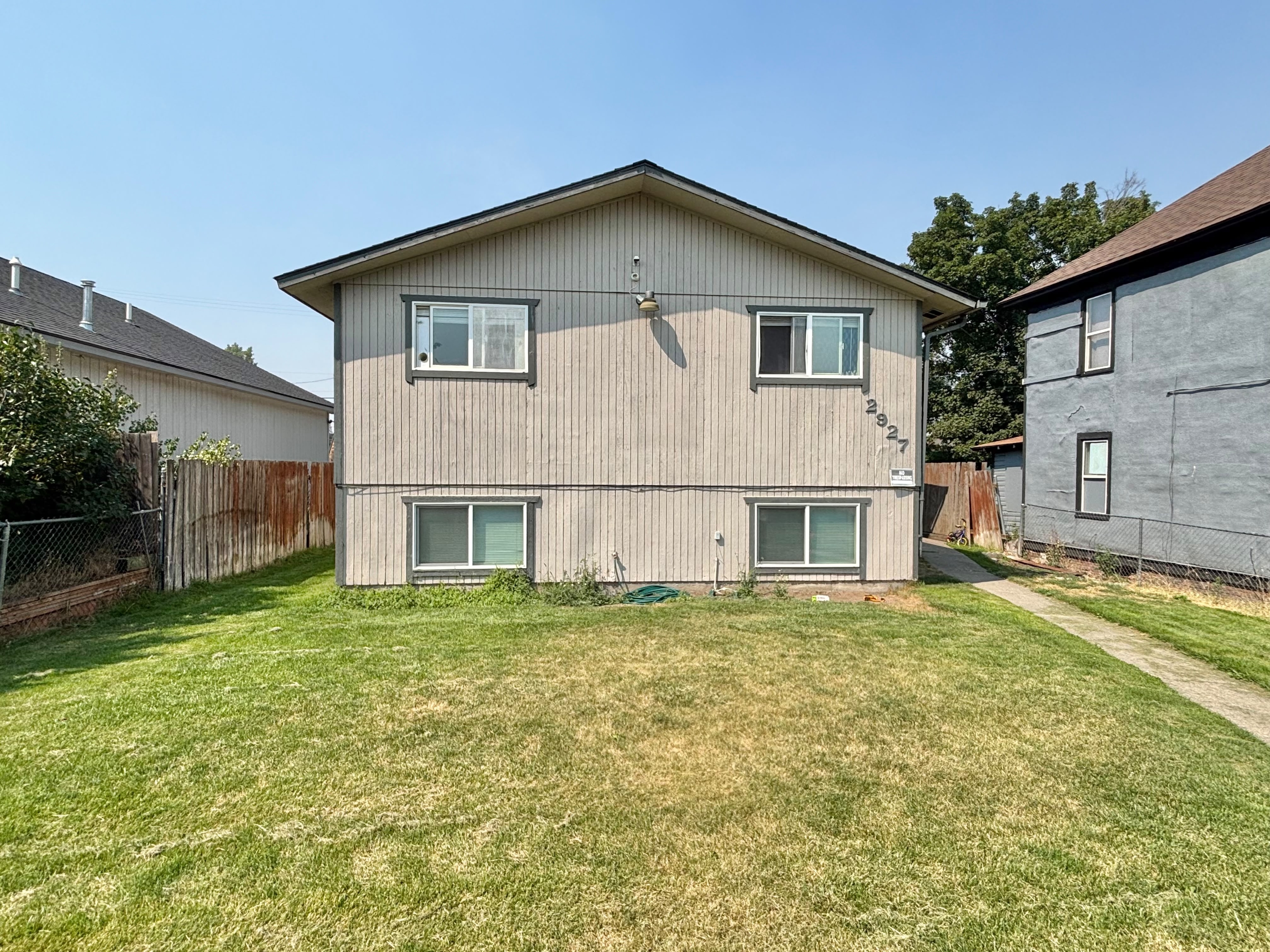 Spokane Condo: 2927 E Olympic Ave