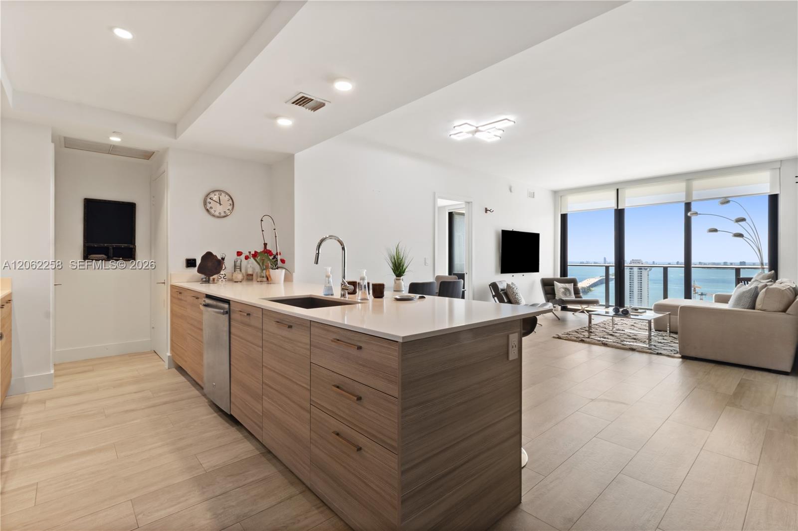 Miami Condo: 121 NE 34th St # 2807, Miami FL 33137