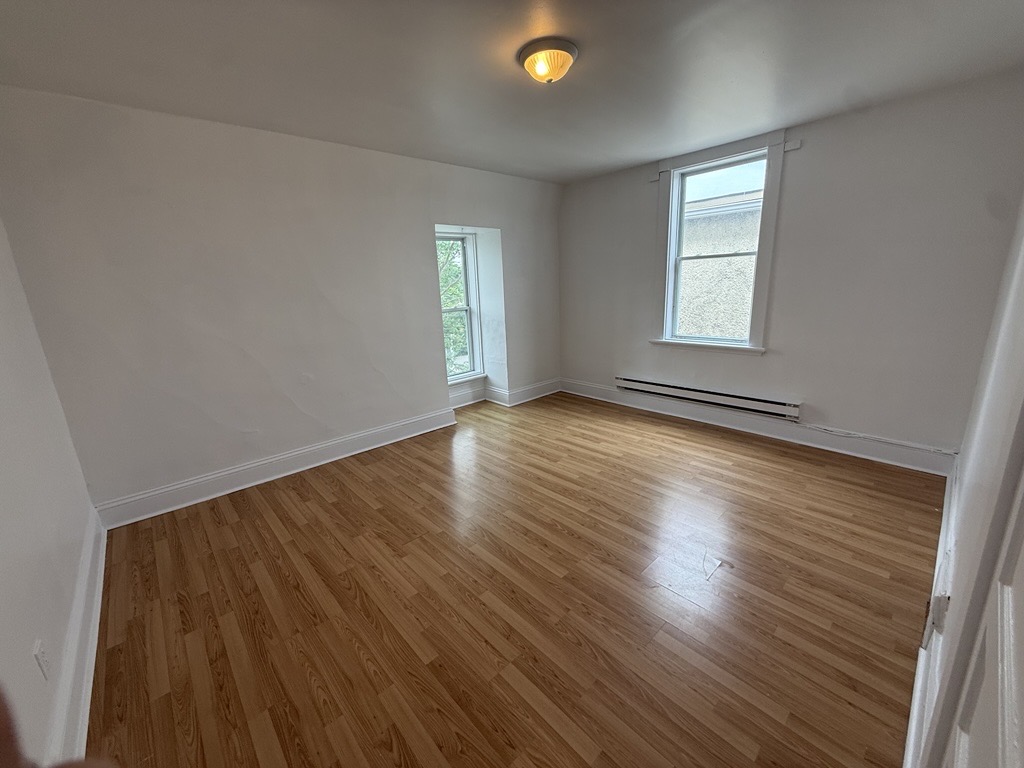 Ottawa Condo: 89-91 Lower Charlotte Street2-89