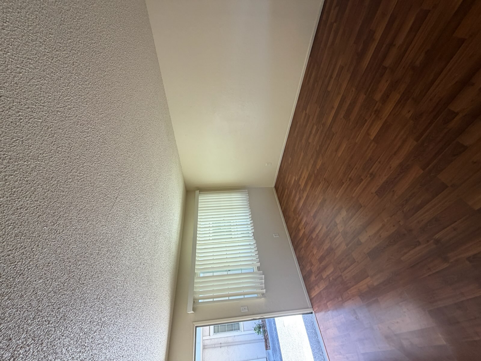 San Leandro Condo: 16000 Mateo ST