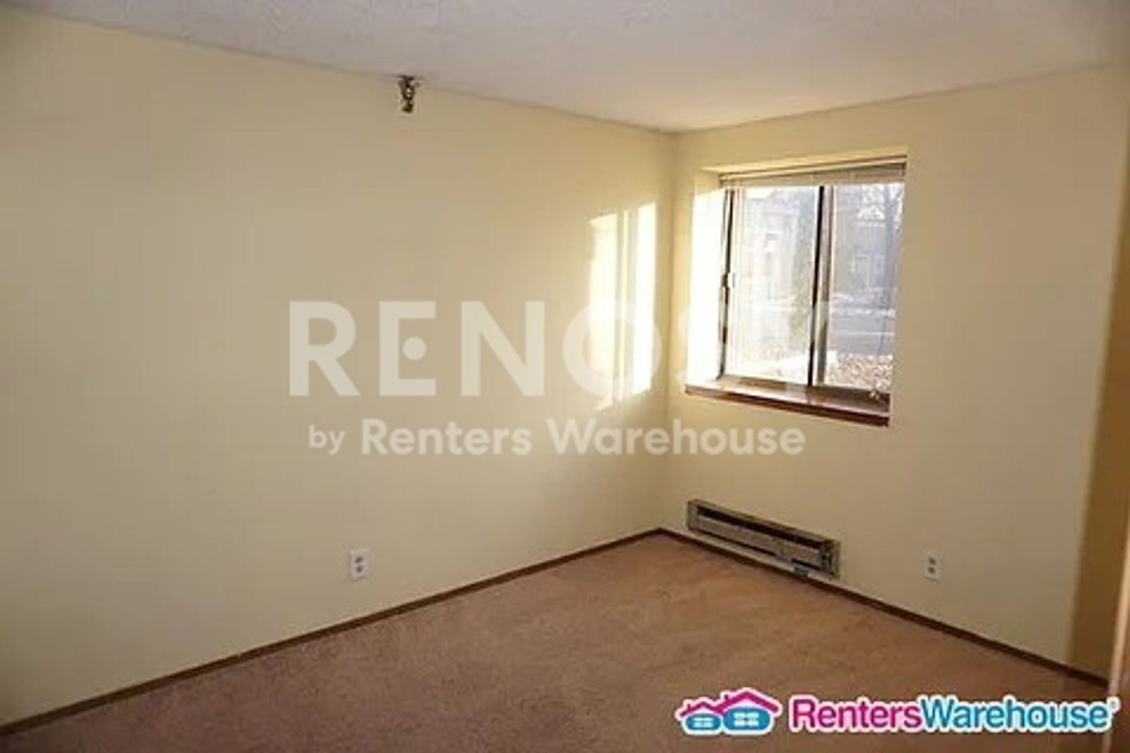 Minneapolis House: 925 30th Ave S