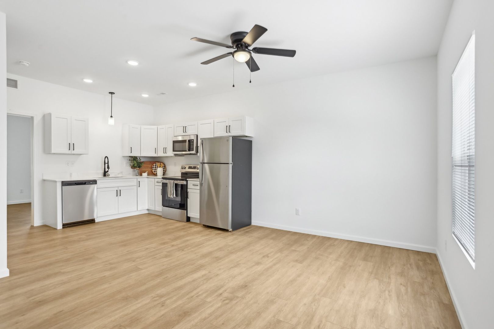 Wright City Condo: 1604 Parkview Drive