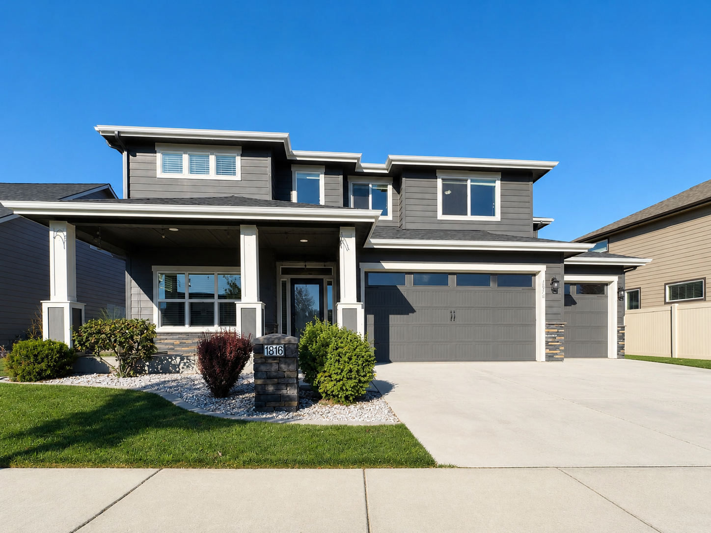Greenacres House: South Ridgetop Drive