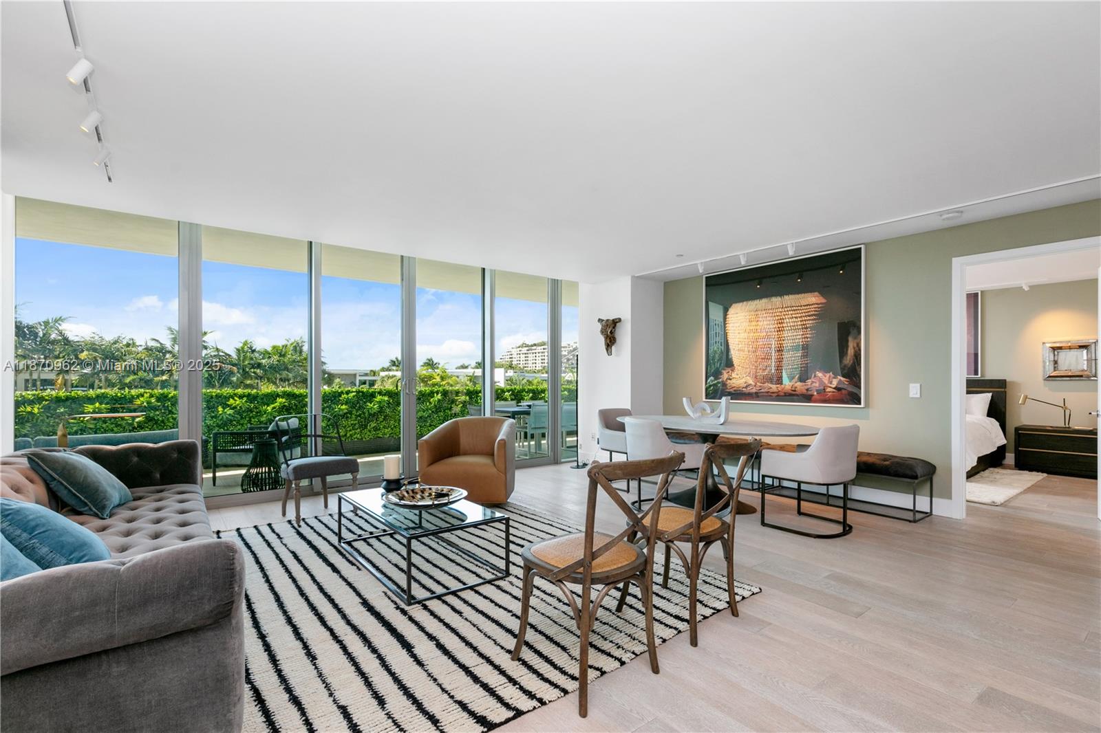 Key Biscayne Condo: 360 Ocean Dr # 305S, Key Biscayne FL 33149