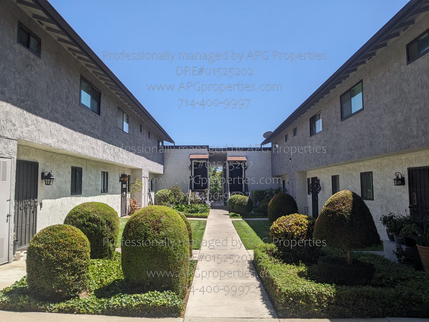 Brea House: 636 E Birch St
