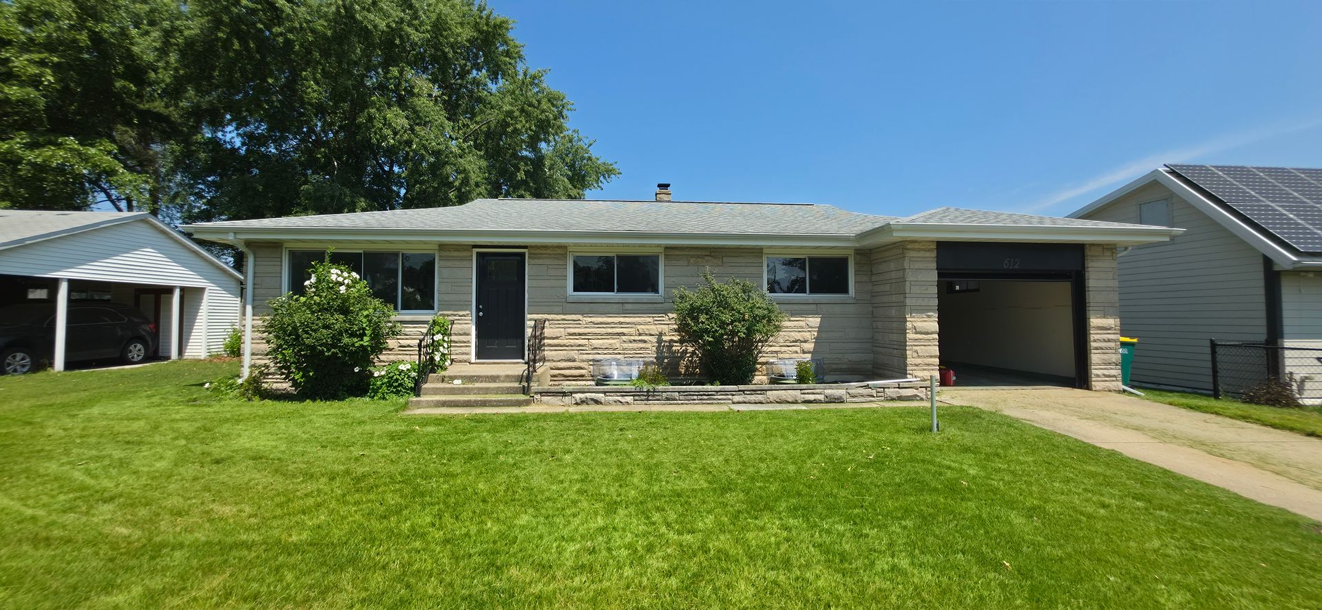 Mishawaka House: 612 W Russ Avenue