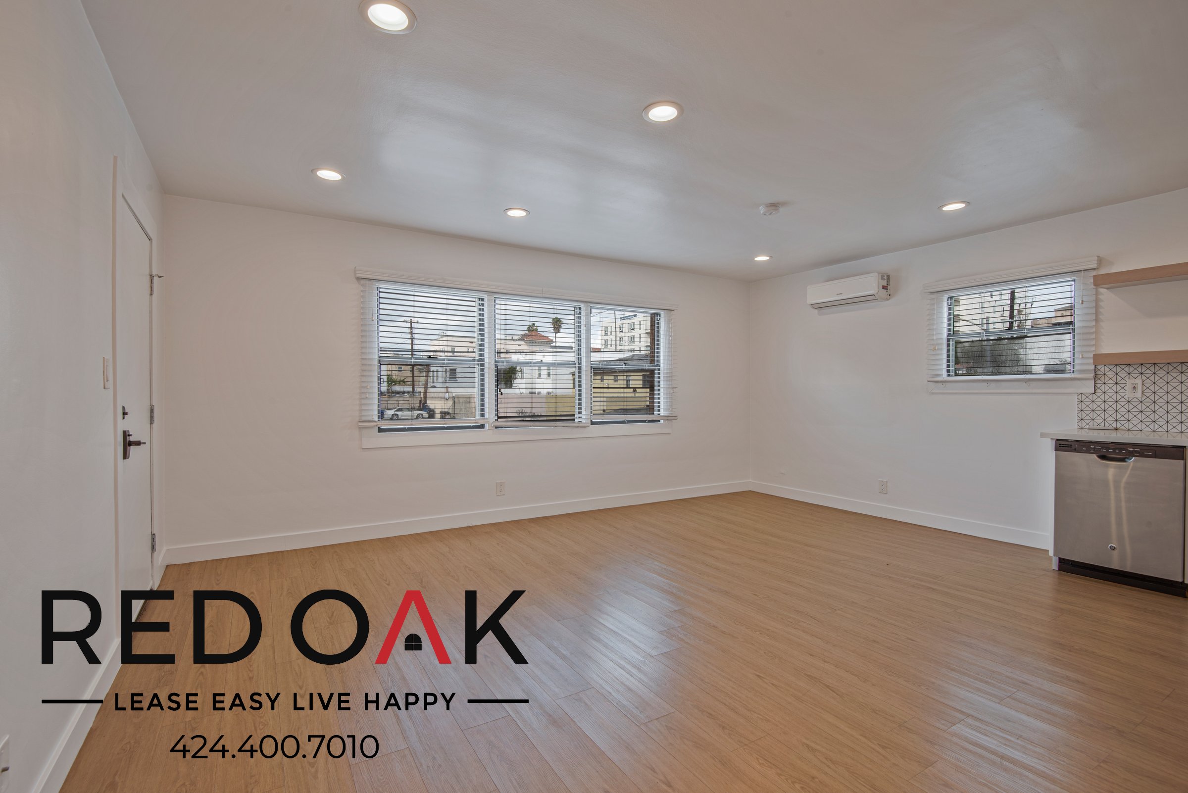 Los Angeles Condo: 3148 James M Wood Boulevard