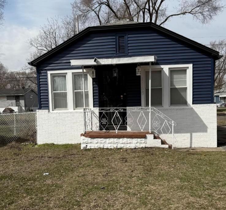 Gary House: 1166 Mount St