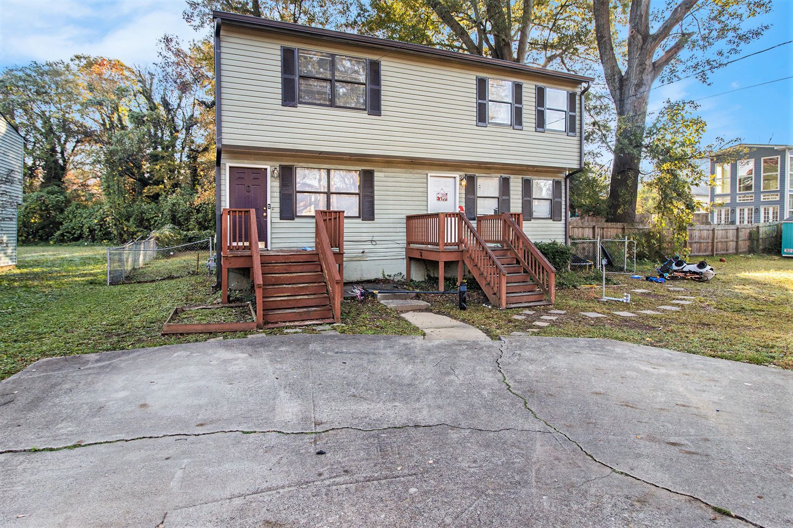 Atlanta House: 776 Azalia Street SW