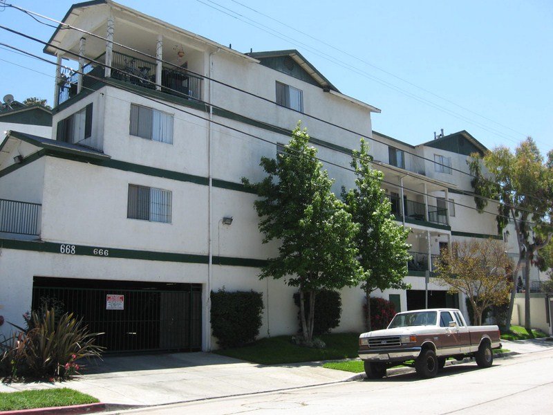 Los Angeles Condo: 668 Lavetta Terrace Street