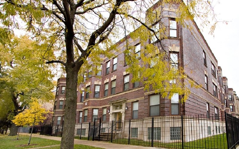 Chicago Condo: 6200 South University Avenue