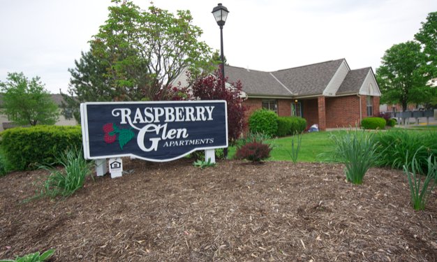 Columbus Condo: 2350 Courtright Road