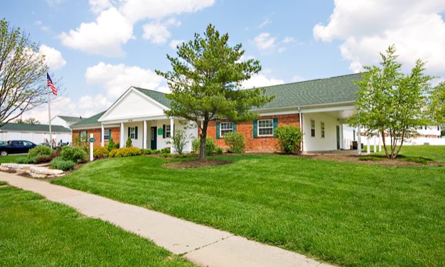 Columbus Condo: 2444 Gatewood Road