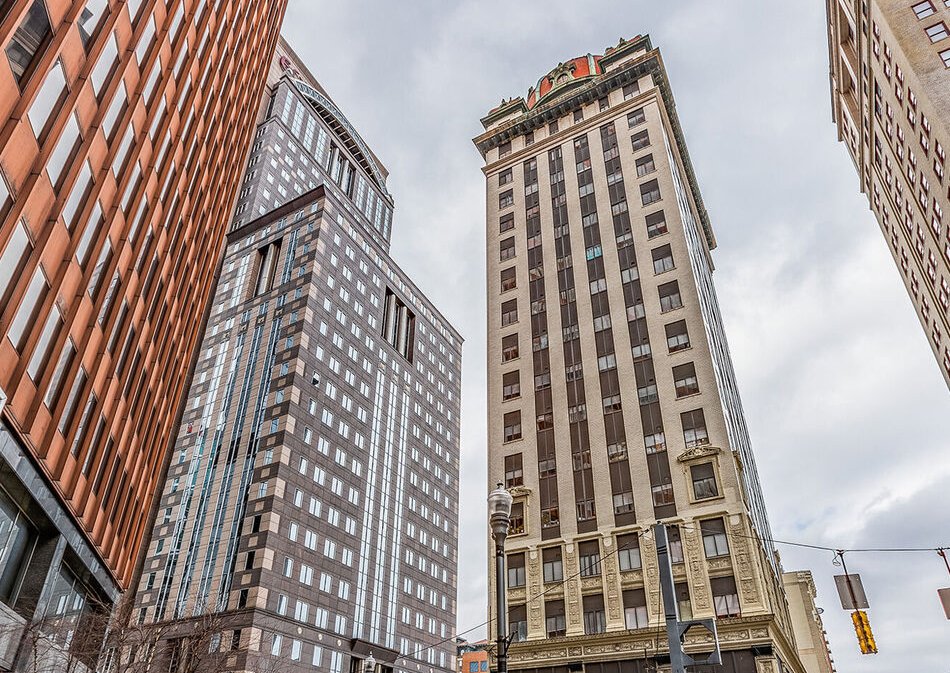 Pittsburgh Condo: 643 Liberty Avenue