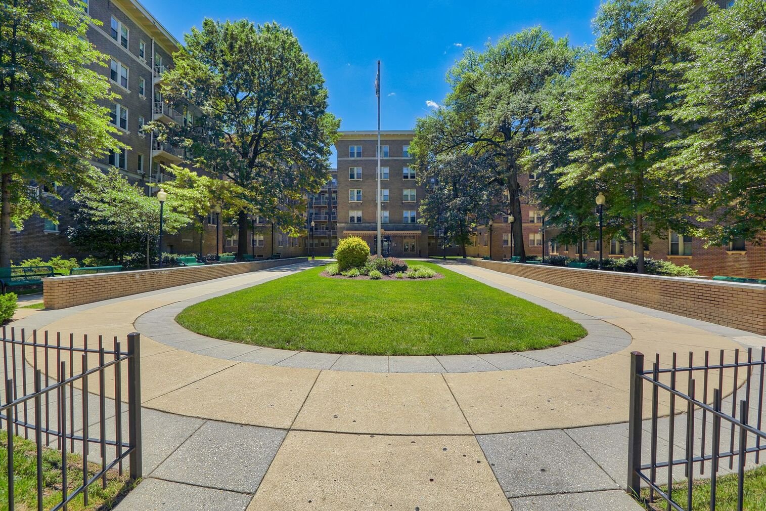 Washington Condo: 1312 Clifton Street NW