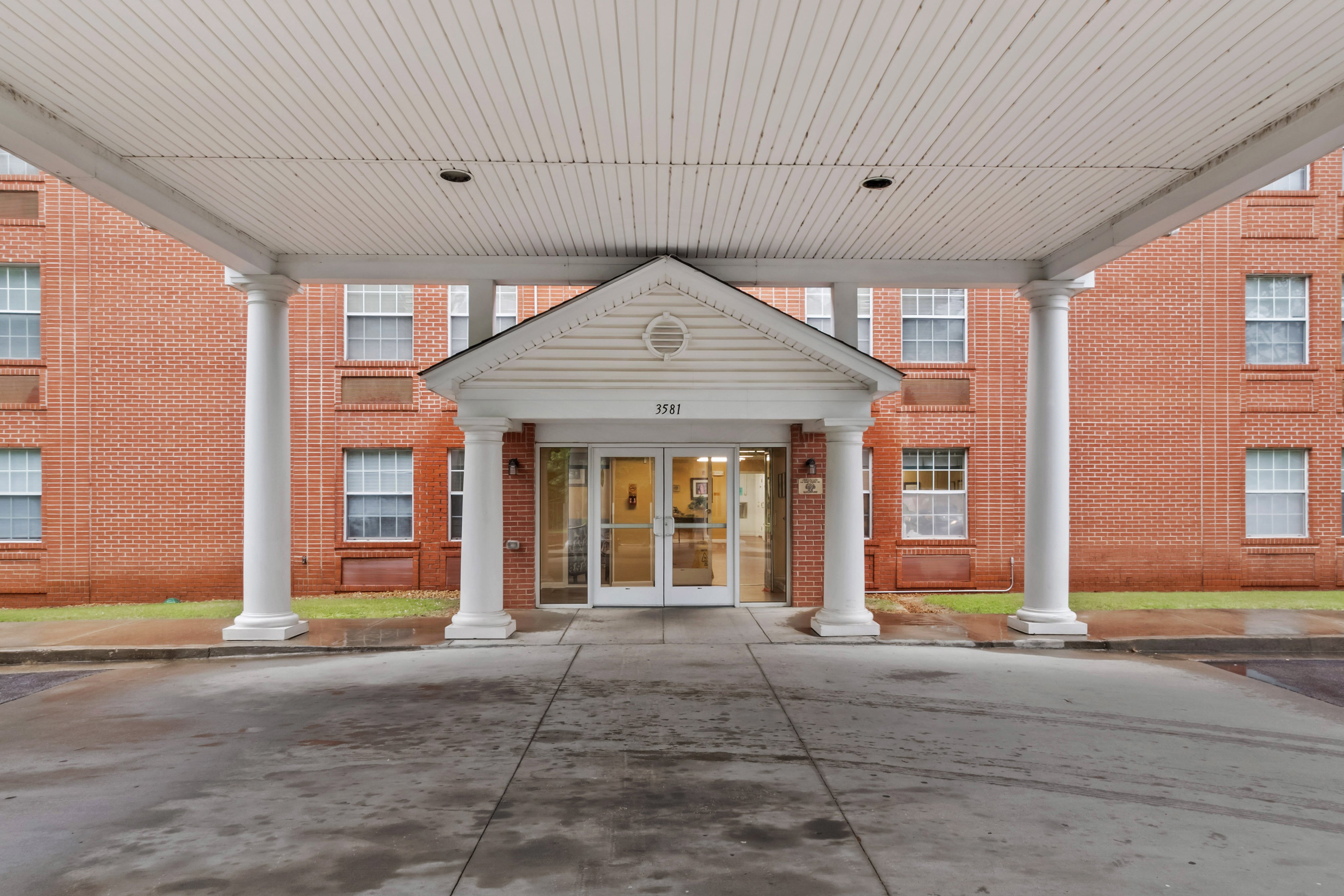 Louisville Condo: 2526 W. Madison St.