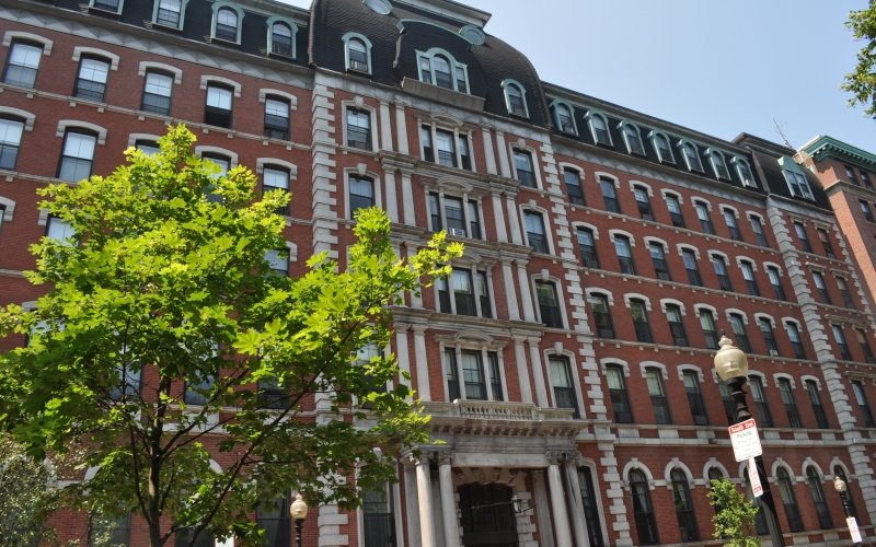 Boston Condo: 11 E. Newton St.