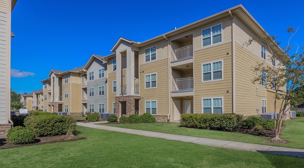 Baton Rouge Condo: 6454 Airline Hwy