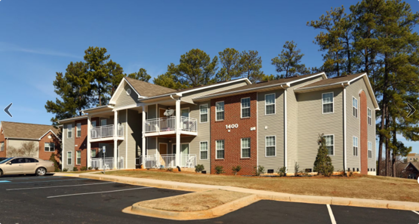 Columbia Condo: 401 Columbiana Drive