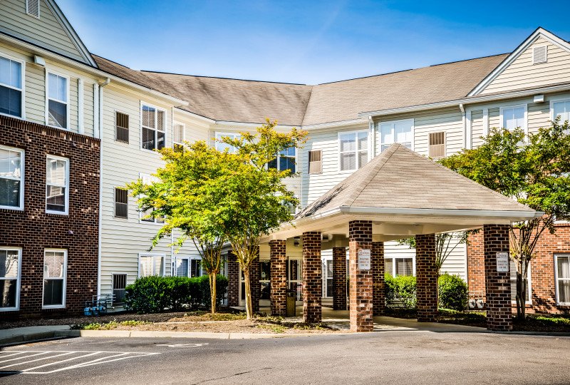 Richmond Condo: 6501 Jahnke Rd.