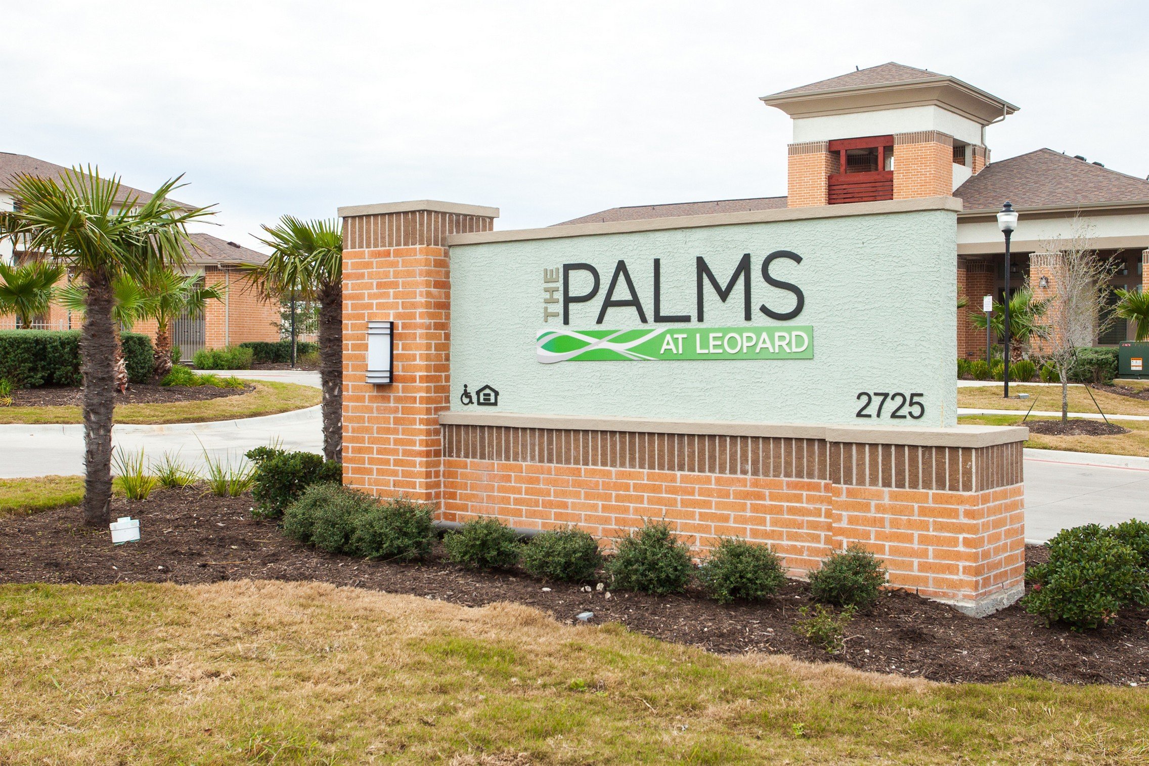 Corpus Christi Condo: 2725 Leopard St.