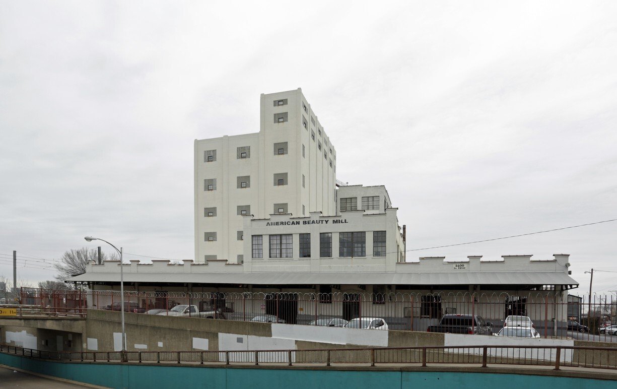 Dallas Condo: 2400 South Ervay